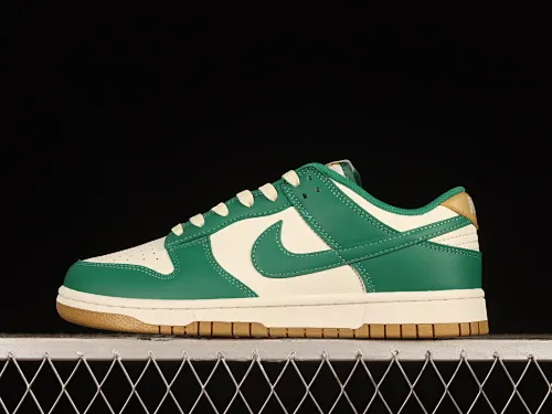 All categories Nk SB Dunk Series Nk SB Dunk Low Low-top sneakers Nk Dunk Low "Green And Gold" Refreshing green color SB Dunk Series low-top casual sports skateboard shoes FB7173-131